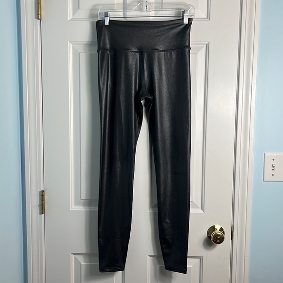 Athleta Elation Ultra High Rise Shimmer Tight Size Medium Tall - Picture 2 of 16